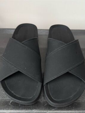 Steve Madden Black Crisscross Slide Sandals
